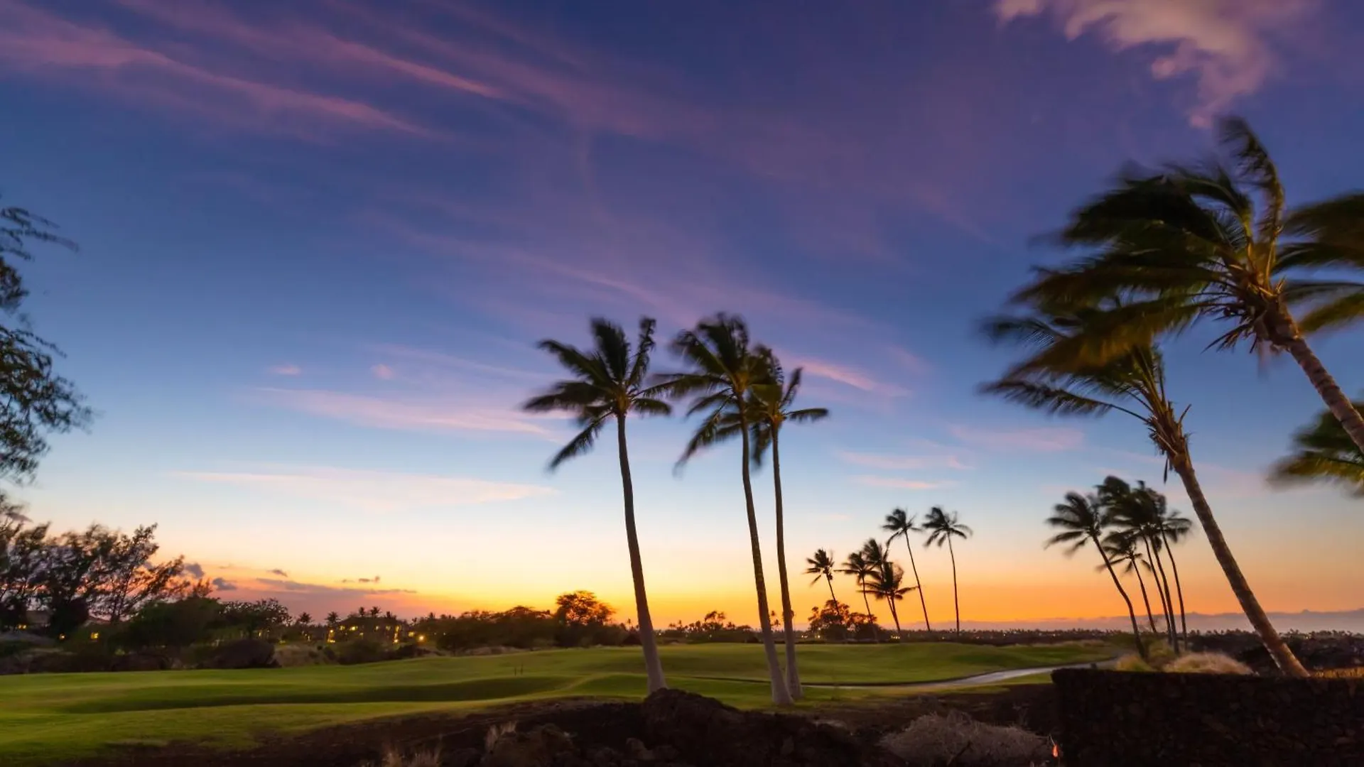 Holiday home Family Tides Grand 5Br Ainamalu Home With Two Family Suites Waikoloa United States