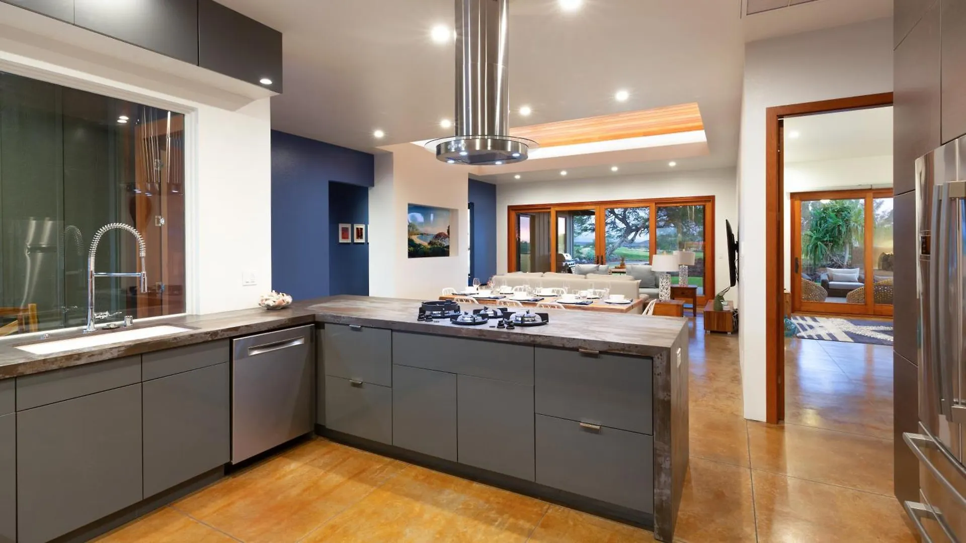 Family Tides Grand 5Br Ainamalu Home With Two Family Suites Waikoloa United States
