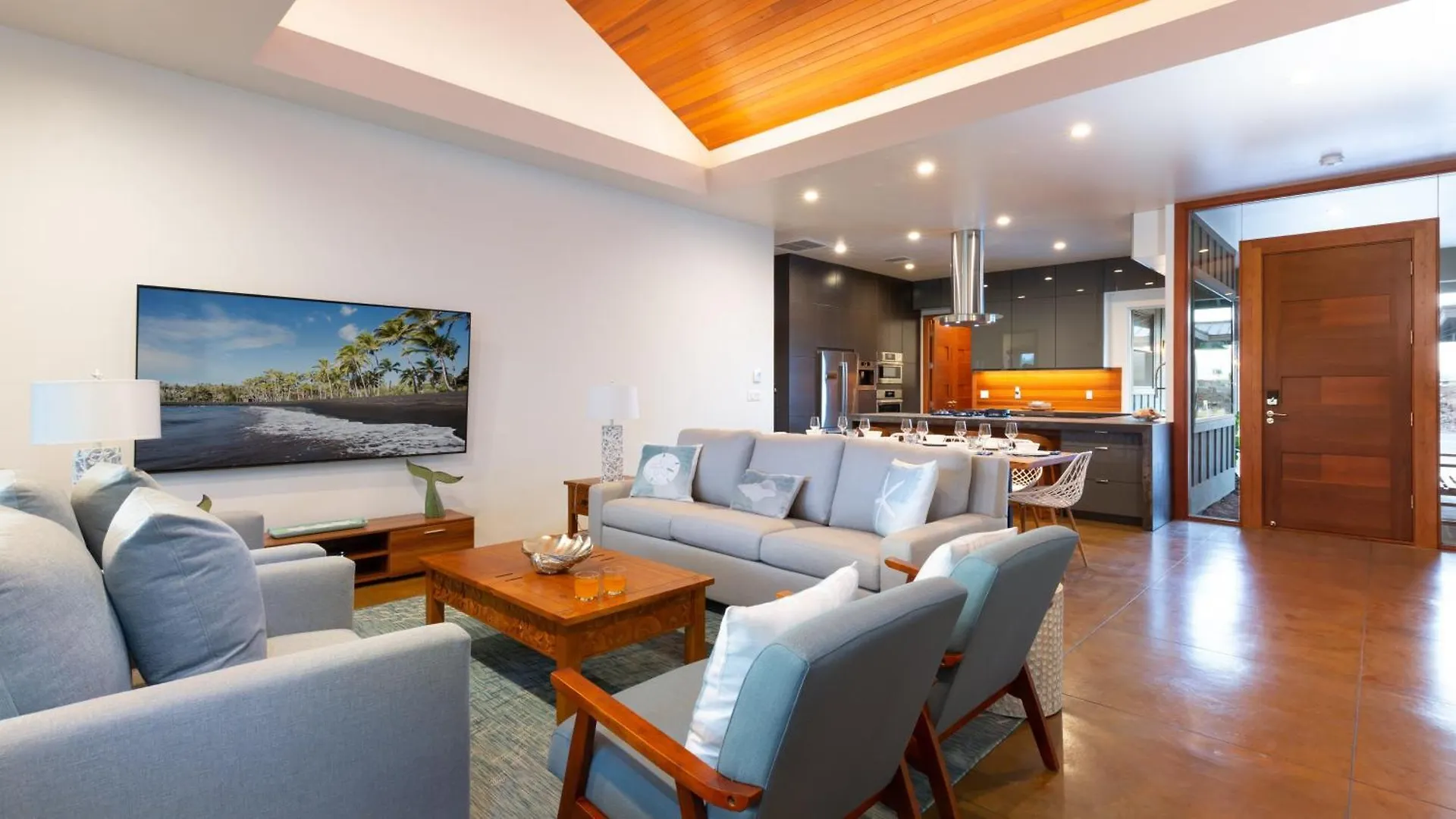 Holiday home Family Tides Grand 5Br Ainamalu Home With Two Family Suites Waikoloa United States