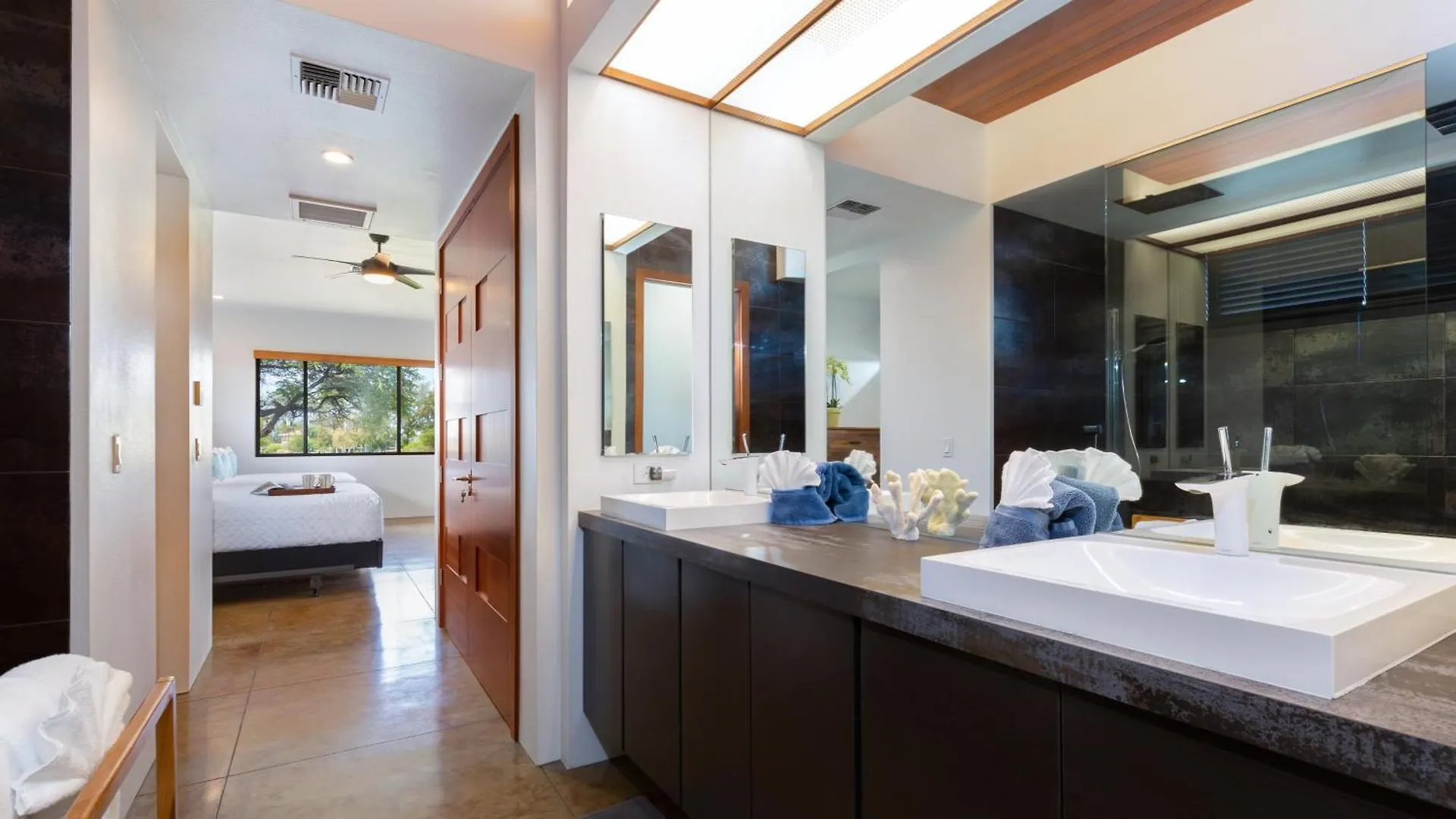 Family Tides Grand 5Br Ainamalu Home With Two Family Suites Waikoloa 0*,  United States