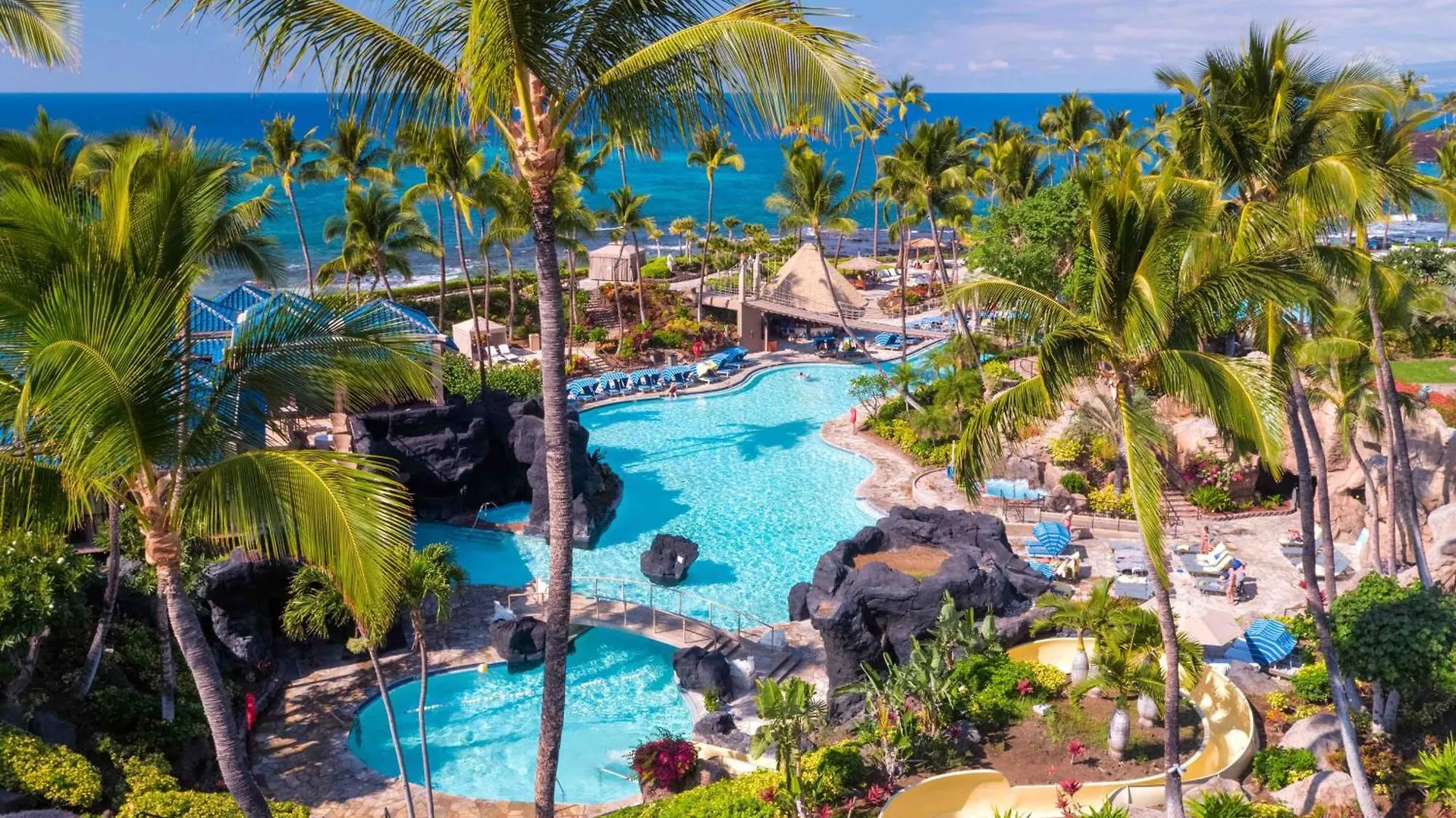 Family Tides Grand 5Br Ainamalu Home With Two Family Suites Waikoloa