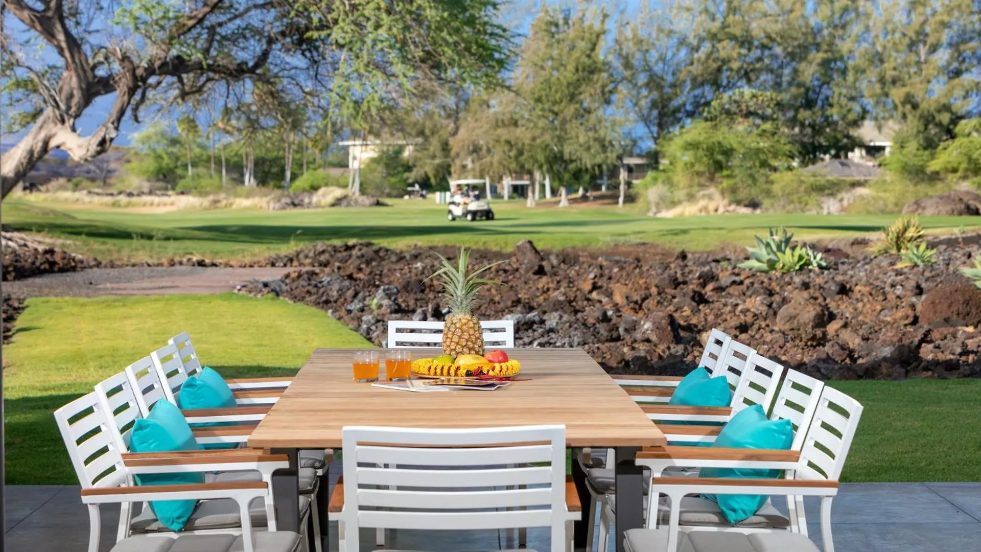 Family Tides Grand 5Br Ainamalu Home With Two Family Suites Waikoloa